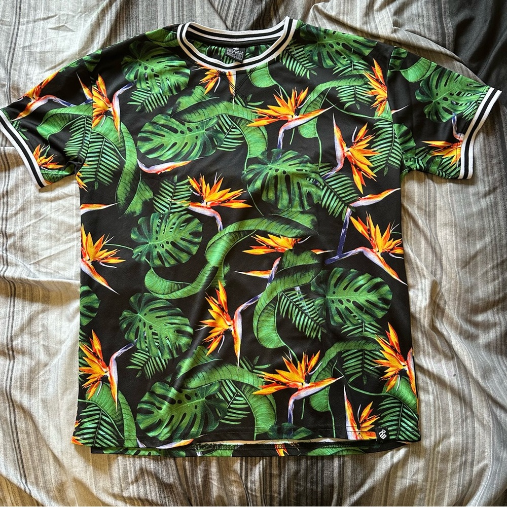 Rocawear Green and Orange Tropical Men's Tee